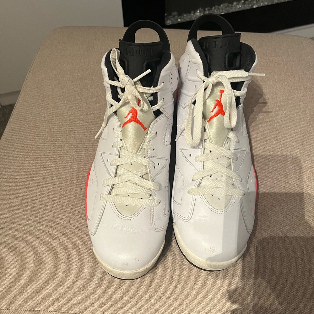 Infrared Jordan 6White